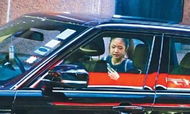 郭富城也成了“女儿奴”，天王个个爱女如命，都是当岳父的料啊！