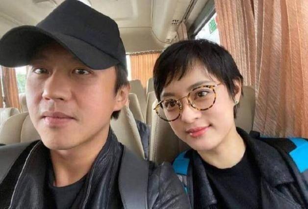 孙俪深情发文纪念结婚九周年，邓超留言嫌文案太长，超哥长能耐了
