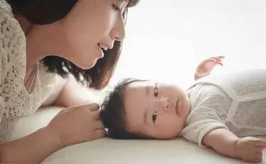 宝宝长牙、喂养、睡觉、排尿等必知的常识与禁忌，太全了！