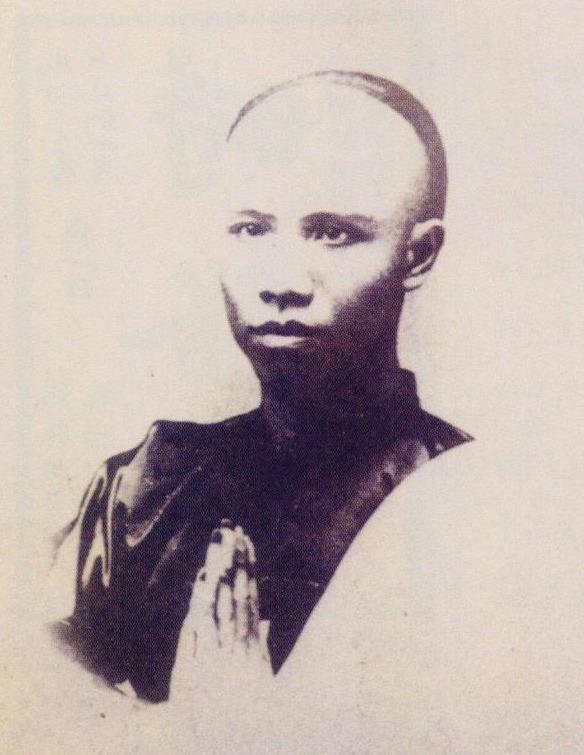 虽说读书是改变命运最好的捷径，但为何有人学业很棒而事业不佳？