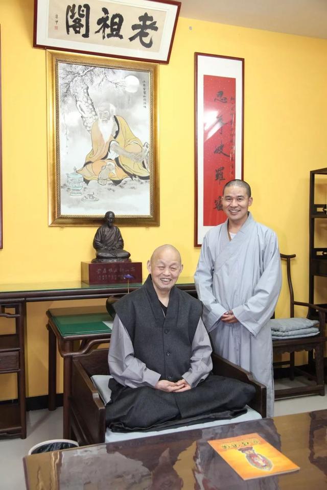 深山里的方丈：笑起来像一尊弥勒佛