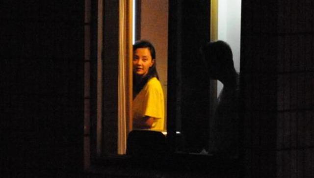 他前妻的孩子大变样啊