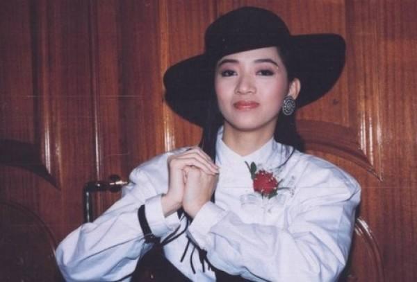 红颜薄命！这些生肖女情感路上不尽人意