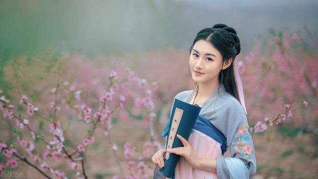 来喝这一碗浓浓的鸡汤（浙江满分作文生僻词与引用人物释义）