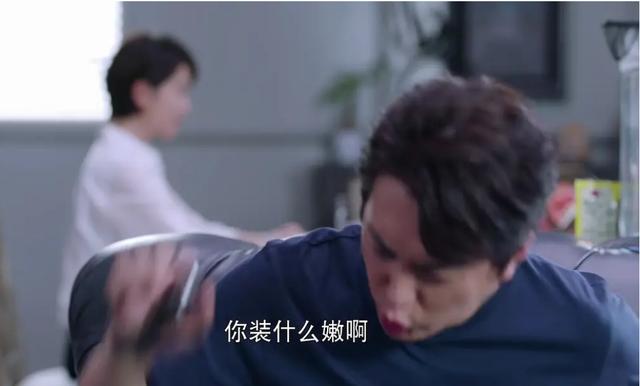 与靳东“离婚”，43岁的她风韵不输许晴、陈数