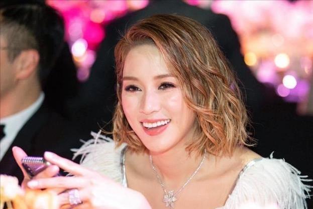 为了女儿进豪门她拼了!改八字、迁祖坟、棒打鸳鸯、找秘方生儿子