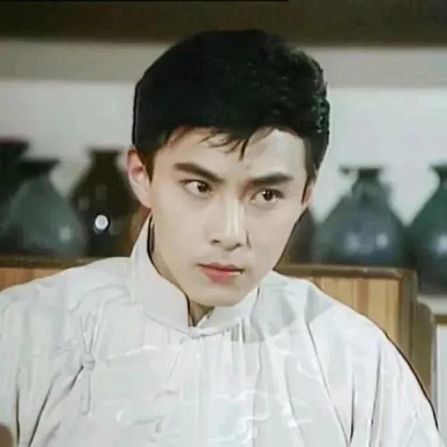 十年前的国产剧，怎么藏了这么多被低估的帅哥啊