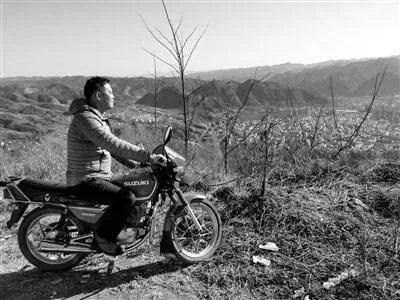 “矿工诗人”陈年喜的感人故事：不曾远游的母亲 | 同读一本书