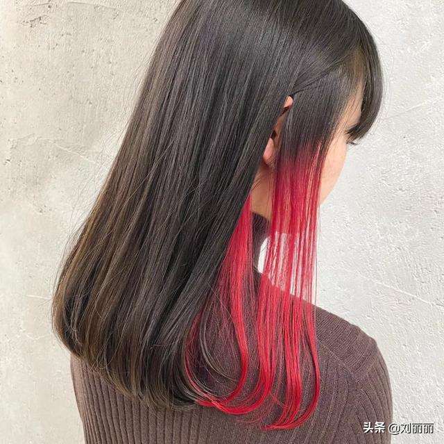 新时尚发型23款，无论长短都心动，让你美到心儿怦怦跳
