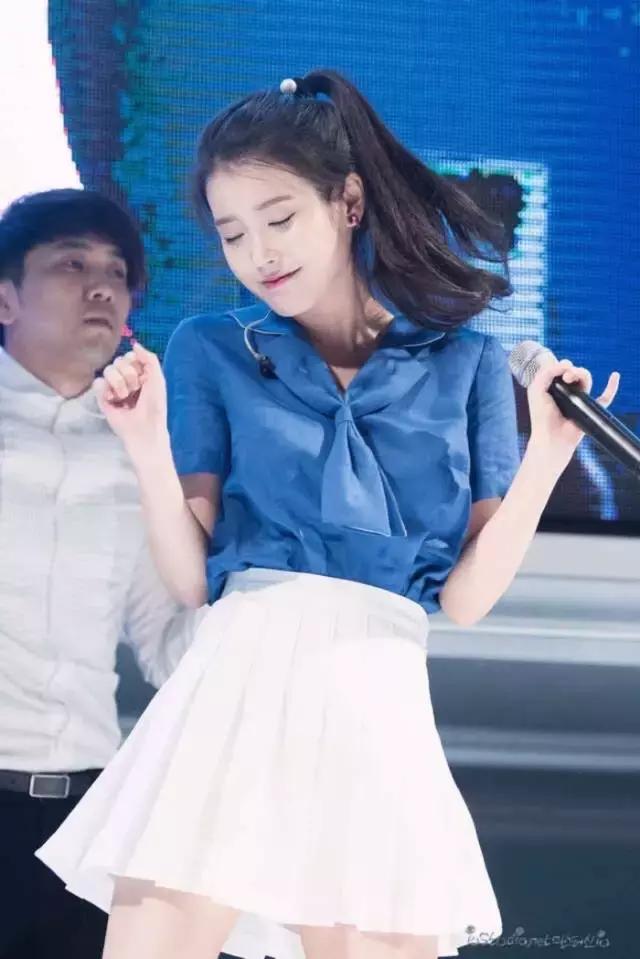 马尾辫怎样扎好看？微胖女生要这样扎！