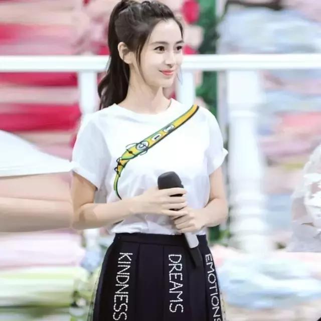 马尾辫怎样扎好看？微胖女生要这样扎！