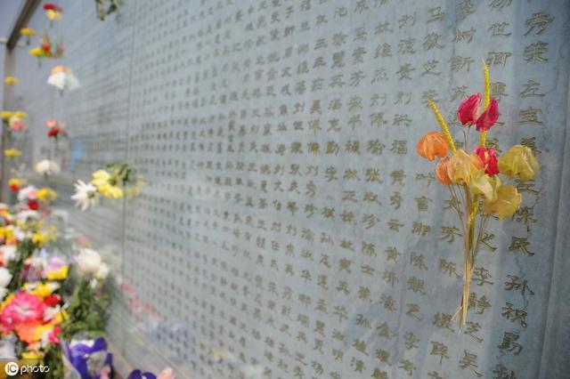 八字命局为从格的人喜忌及用神分析