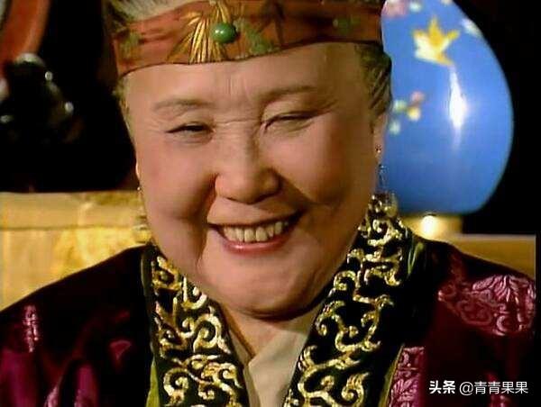 贾母问宝琴的生辰八字，真的是为了给宝玉求配吗？还是另有隐情？