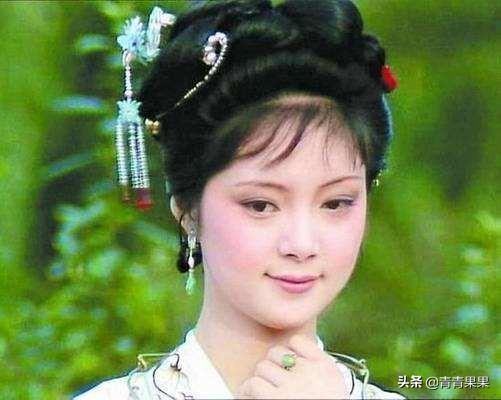 贾母问宝琴的生辰八字，真的是为了给宝玉求配吗？还是另有隐情？