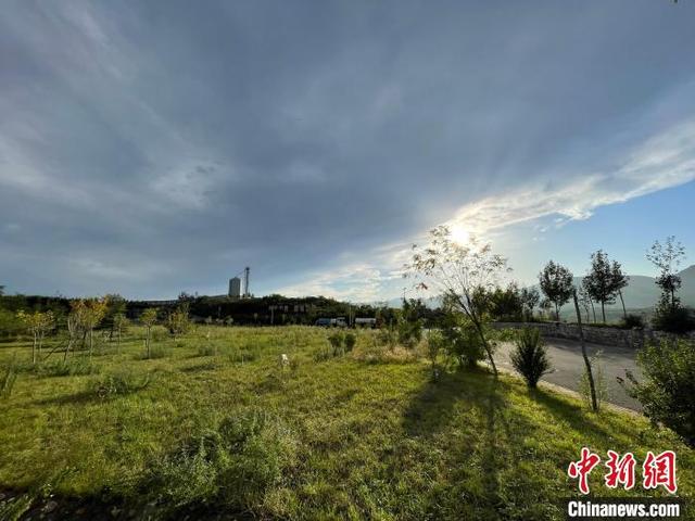 探索绿色转型 河北武安采石场变身农业示范园