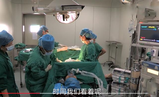 剖腹产定良辰，还具体到几点几分？早了10分钟，医生手术台上干等