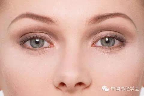 由眉识姻缘，好眉好运